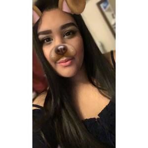 Meet your Posher, Briana